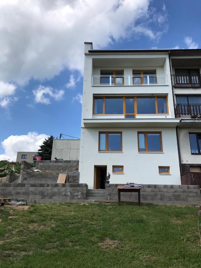 Soukromy Pokoj S Kuchyni A Koupelnou V Radovce Nove Mesto na Morave Exterior photo
